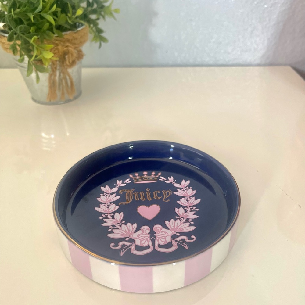 Juicy Couture Navy & Pink Laurel Trinket Dish